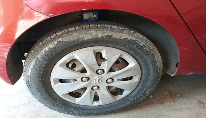 2011 Hyundai i10 MAGNA 1.1, Petrol, Manual, 1,19,968 km, tyre