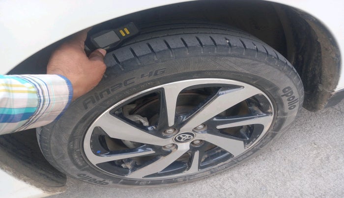 2023 Toyota Glanza V AMT, Petrol, Automatic, 40,369 km, tyre