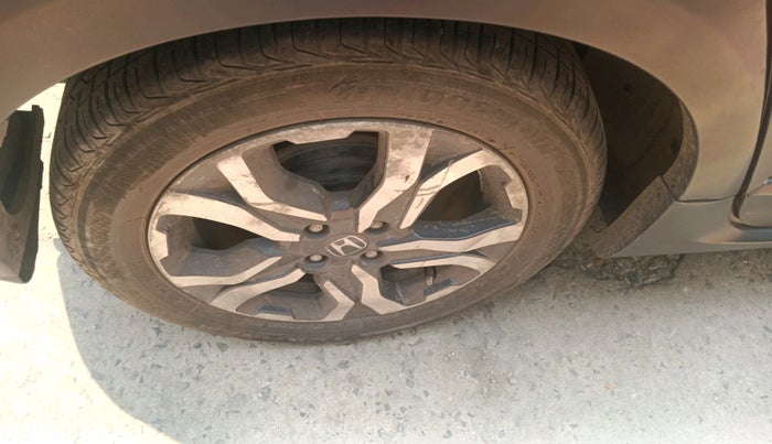 2018 Honda WR-V 1.2L I-VTEC VX MT, Petrol, Manual, 1,00,158 km, tyre