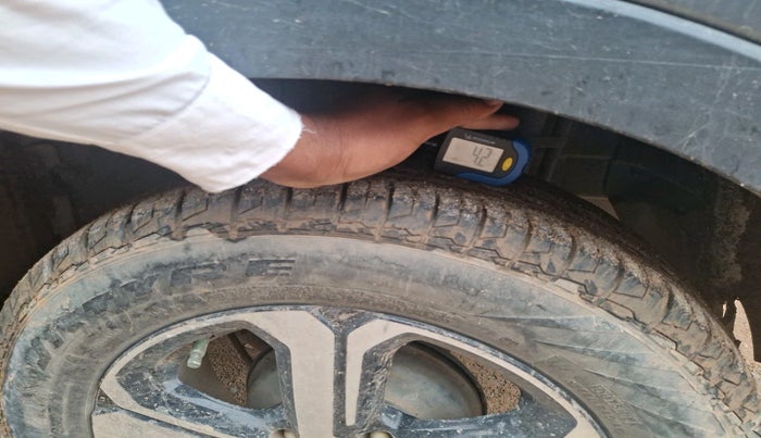 2021 Tata NEXON XZ PLUS PETROL SUNROOF, Petrol, Manual, 1,39,655 km, tyre