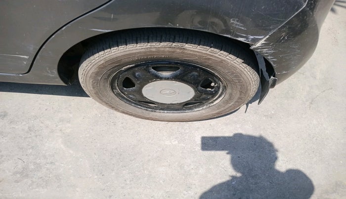 2013 Chevrolet Beat LS DIESEL, Diesel, Manual, 2,31,829 km, tyre