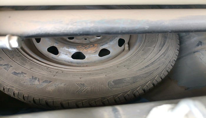 2023 Tata Tiago XM CNG, CNG, Manual, 64,052 km, tyre