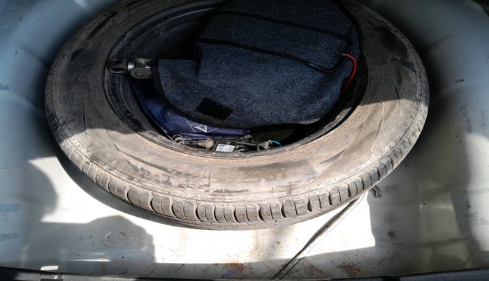 2019 Hyundai Verna 1.6 VTVT SX, Petrol, Manual, 31,609 km, tyre