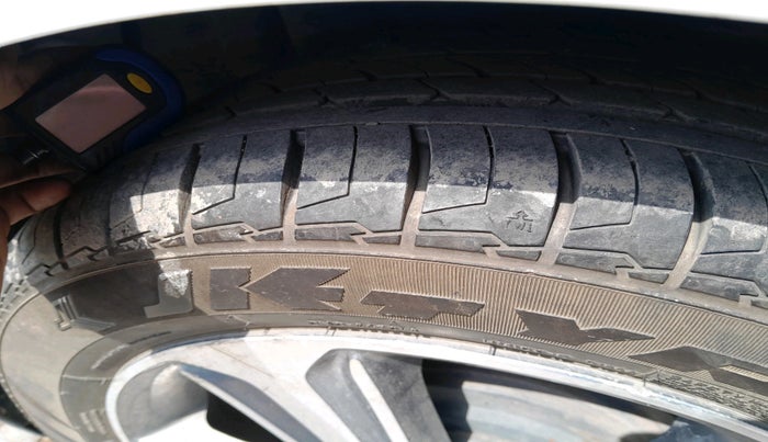 2019 Hyundai Verna 1.6 VTVT SX, Petrol, Manual, 31,609 km, tyre