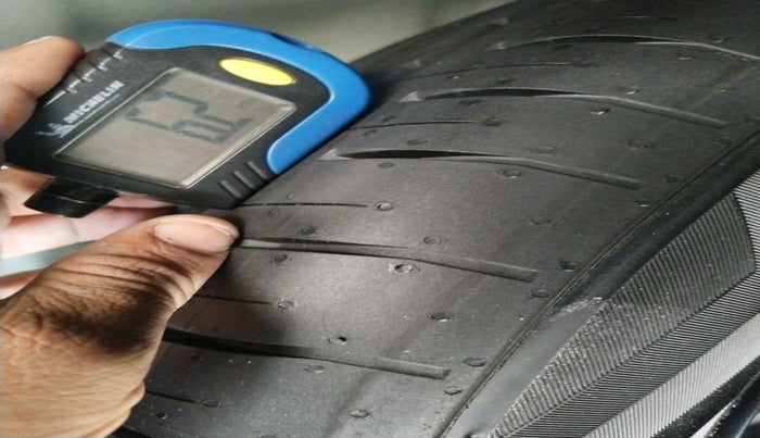 2022 Hyundai Creta SX 1.5 PETROL, Petrol, Manual, 58,679 km, tyre