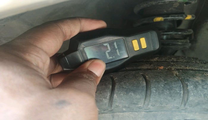 2012 Maruti Zen Estilo VXI, Petrol, Manual, 67,319 km, tyre