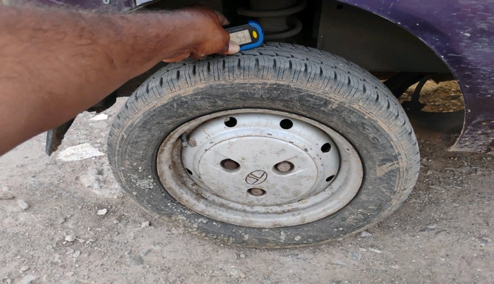 2016 Tata Nano EMAX XM CNG, CNG, Manual, 28,016 km, tyre