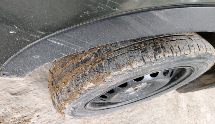 2021 Tata NEXON XZ DIESEL, Diesel, Manual, 1,27,409 km, tyre