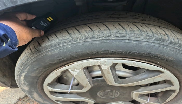 2021 Nissan MAGNITE XE, Petrol, Manual, 14,720 km, tyre