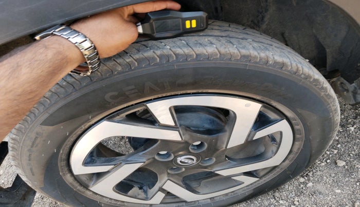 2024 Nissan MAGNITE XV MT, Petrol, Manual, 36,622 km, tyre