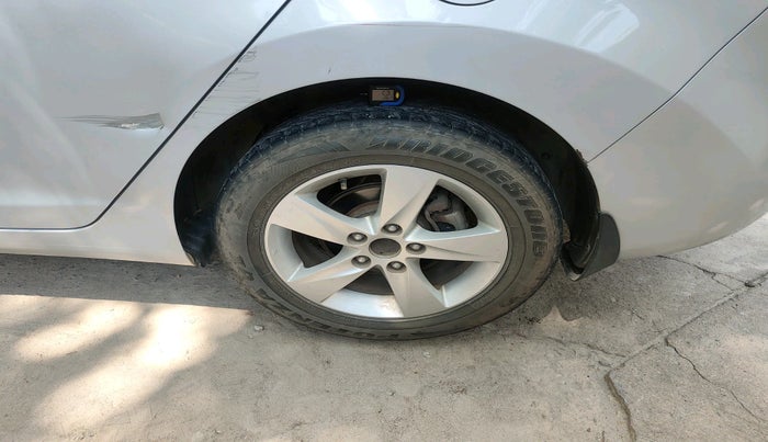 2013 Hyundai New Elantra 1.8 SX AT VTVT, Petrol, Automatic, 74,341 km, tyre