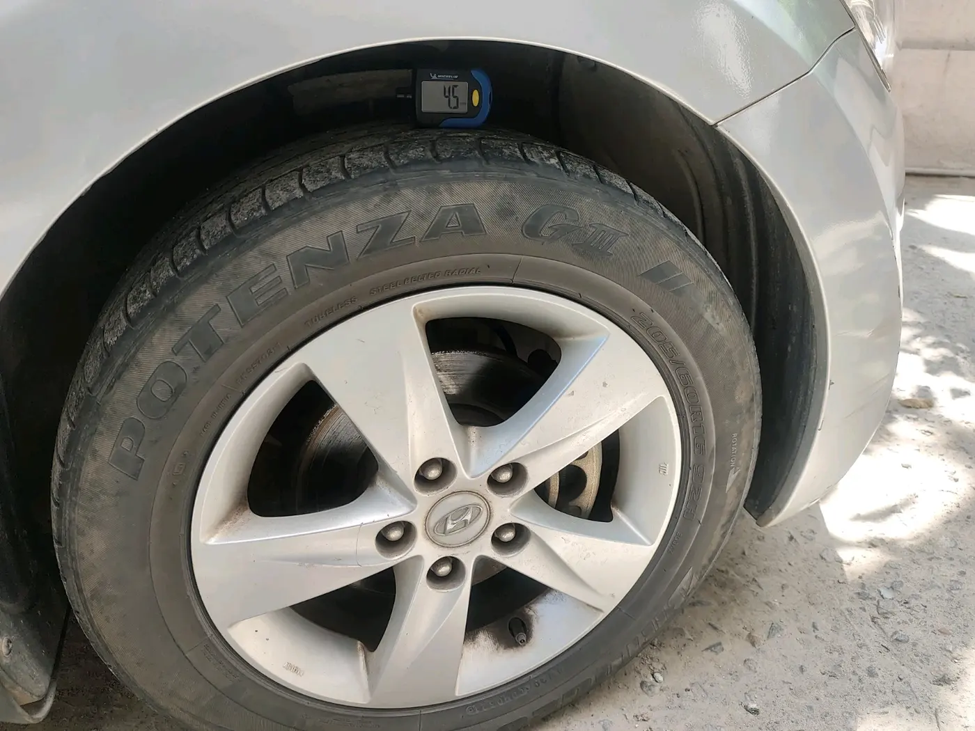2013 Hyundai New Elantra 1.8 SX AT VTVT, Petrol, Automatic, 74,341 km, tyre