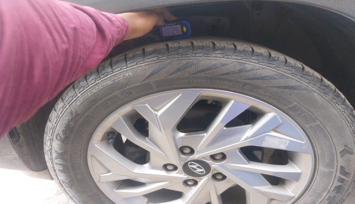 2022 Hyundai Creta SX 1.5 PETROL, Petrol, Manual, 58,156 km, tyre