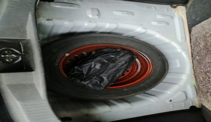 2022 Renault Kiger RXT MT, Petrol, Manual, 64,683 km, tyre