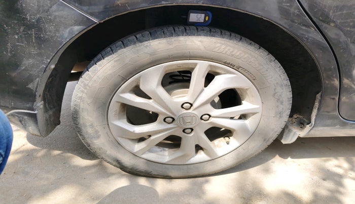 2019 Honda Amaze 1.2L I-VTEC V, Petrol, Manual, 62,395 km, tyre