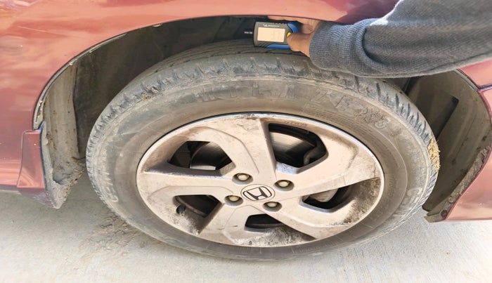 2016 Honda City 1.5L I-VTEC VX CVT, Petrol, Automatic, 98,453 km, tyre