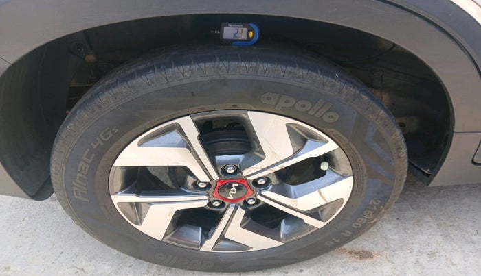 2021 KIA SONET GTX PLUS 1.0 DCT, Petrol, Automatic, 1,09,519 km, tyre