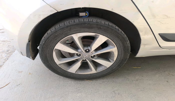 2014 Hyundai i20 ASTA 1.4 CRDI, Diesel, Manual, 1,92,778 km, tyre