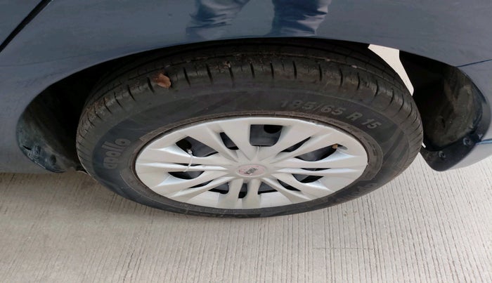 2022 Maruti Ciaz SIGMA 1.5 SHVS MT  PETROL, Petrol, Manual, 46,217 km, tyre