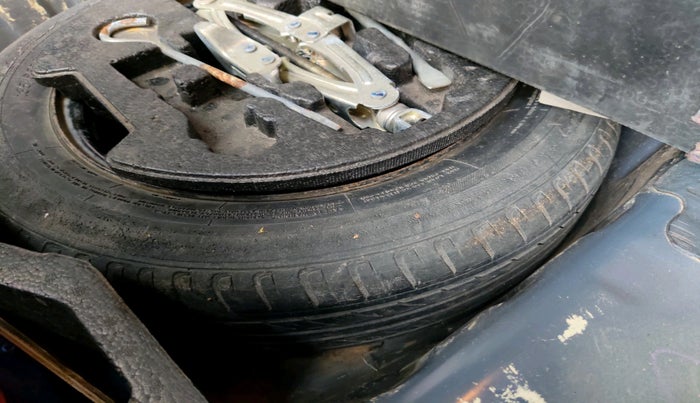 2022 Maruti Ciaz SIGMA 1.5 SHVS MT  PETROL, Petrol, Manual, 46,217 km, tyre