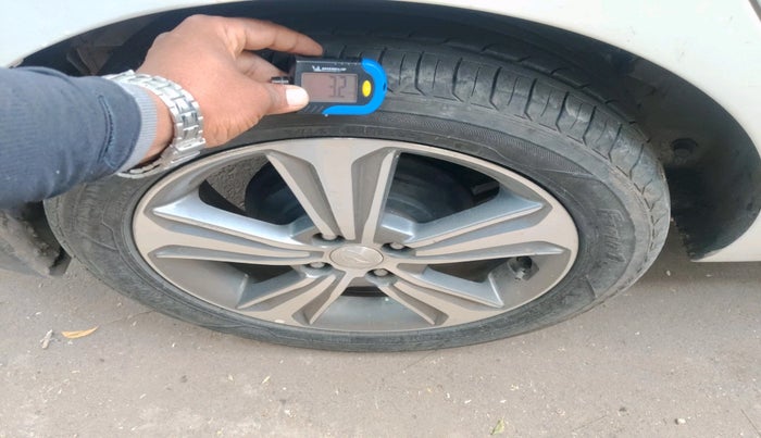 2019 Hyundai Verna 1.6 VTVT SX O, Petrol, Manual, 84,577 km, tyre