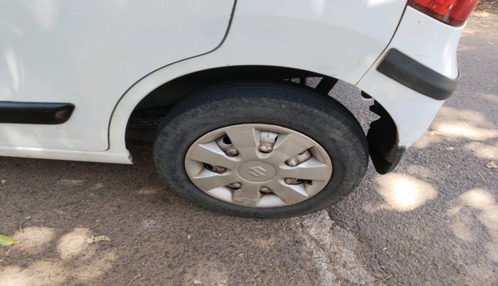 2013 Maruti Wagon R 1.0 LXI, Petrol, Manual, 87,506 km, tyre
