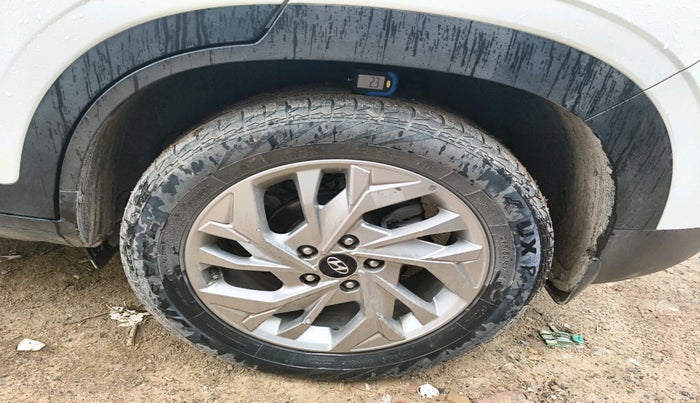 2020 Hyundai Creta SX IVT 1.5 PETROL, Petrol, Automatic, 71,247 km, tyre