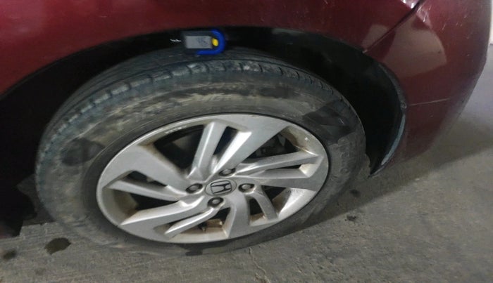 2016 Honda Jazz 1.2L I-VTEC V, Petrol, Manual, 1,55,256 km, tyre