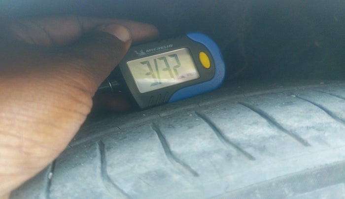 2012 Audi A4 2.0 TDI Multitronic, Diesel, Automatic, 72,889 km, tyre