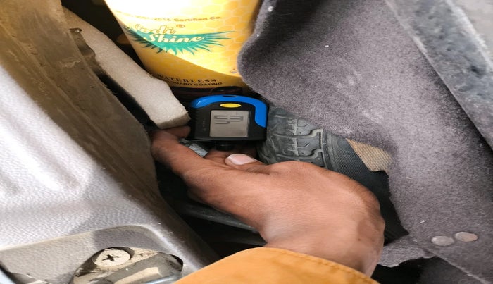 2011 Maruti Zen Estilo LXI, CNG, Manual, 1,64,767 km, tyre