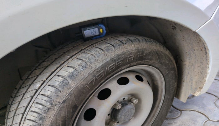 2025 Tata Tiago XE CNG, CNG, Manual, 7,469 km, tyre