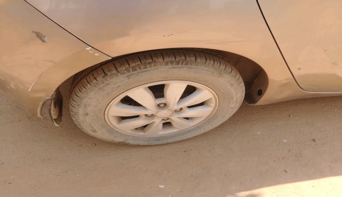 2014 Hyundai i20 SPORTZ 1.4 CRDI, Diesel, Manual, 82,082 km, tyre