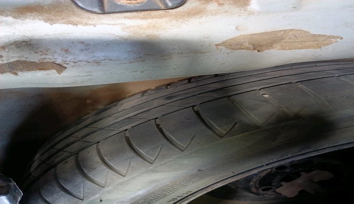 2015 Hyundai i20 Active 1.4 SX, Diesel, Manual, 1,88,500 km, tyre