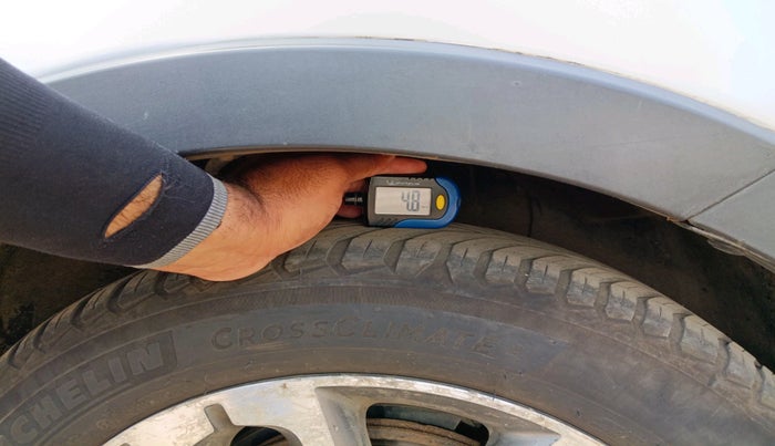 2015 Hyundai i20 Active 1.4 SX, Diesel, Manual, 1,88,500 km, tyre