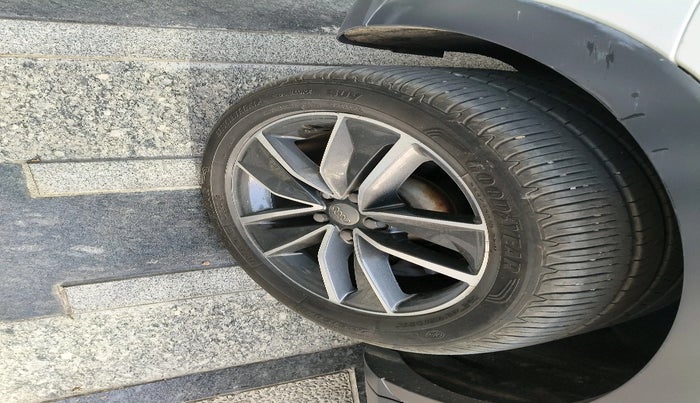 2017 Audi Q3 35 TDI Quattro, Diesel, Automatic, 93,952 km, tyre