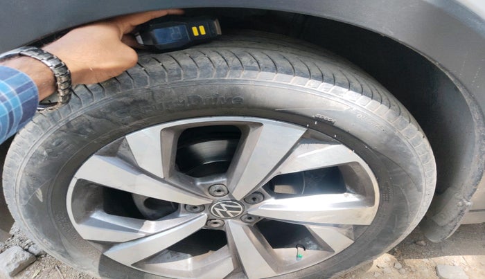 2022 Volkswagen TAIGUN TOPLINE 1.0 TSI AT, Petrol, Automatic, 57,175 km, tyre