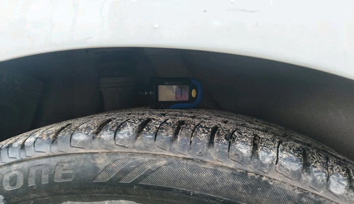 2018 Hyundai Verna 1.6 VTVT SX, Petrol, Manual, 67,424 km, tyre