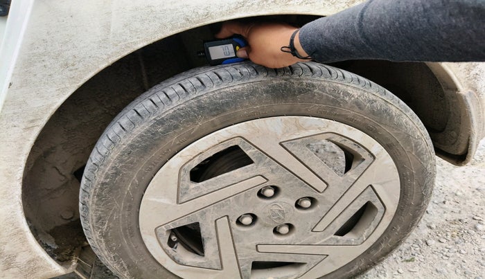 2024 Hyundai GRAND I10 NIOS Sportz 1.2 HY-CNG Duo, CNG, Manual, 50,841 km, tyre