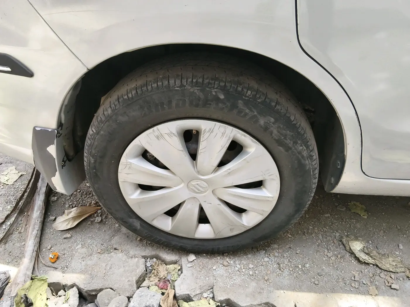 2015 Maruti Ertiga VXI CNG, CNG, Manual, 1,18,963 km, tyre