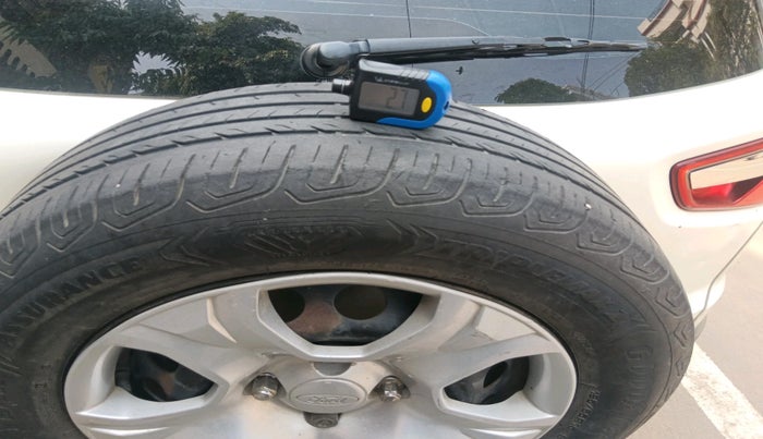 2014 Ford Ecosport TREND 1.5L DIESEL, Diesel, Manual, 1,09,730 km, tyre