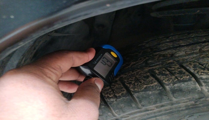 2016 Maruti Vitara Brezza VDI (O), Diesel, Manual, 1,15,718 km, tyre