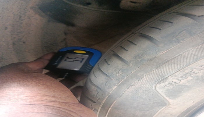 2023 Hyundai AURA S 1.2 CNG, CNG, Manual, 76,483 km, tyre