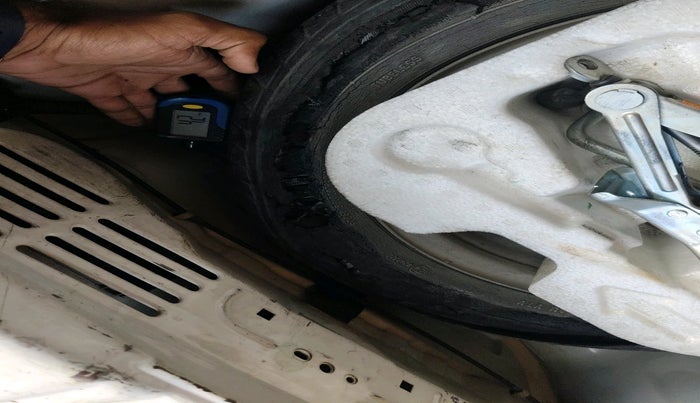 2011 Nissan Micra XL PETROL, Petrol, Manual, 73,447 km, tyre