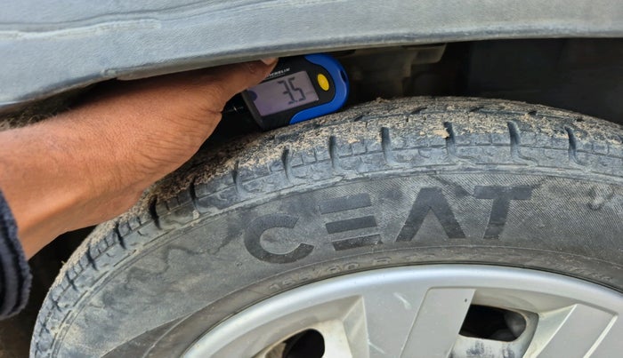 2018 Renault Kwid RXT 1.0, Petrol, Manual, 69,016 km, tyre