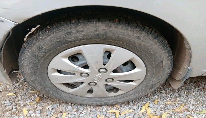 2011 Hyundai i10 MAGNA 1.2, Petrol, Manual, 38,640 km, tyre