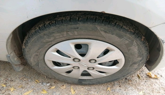 2011 Hyundai i10 MAGNA 1.2, Petrol, Manual, 38,640 km, tyre