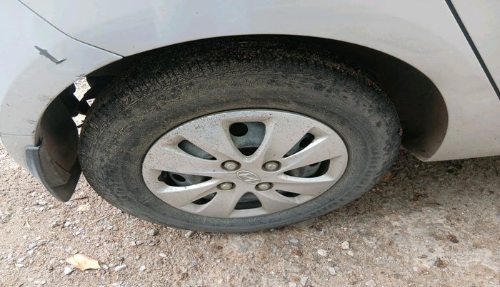 2011 Hyundai i10 MAGNA 1.2, Petrol, Manual, 38,640 km, tyre