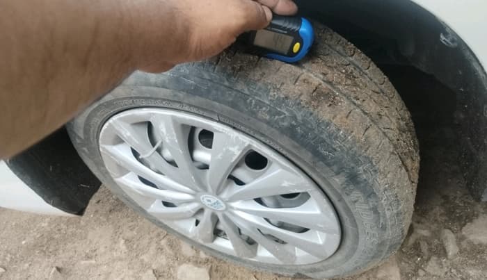 2013 Maruti Wagon R 1.0 LXI, Petrol, Manual, 53,733 km, tyre