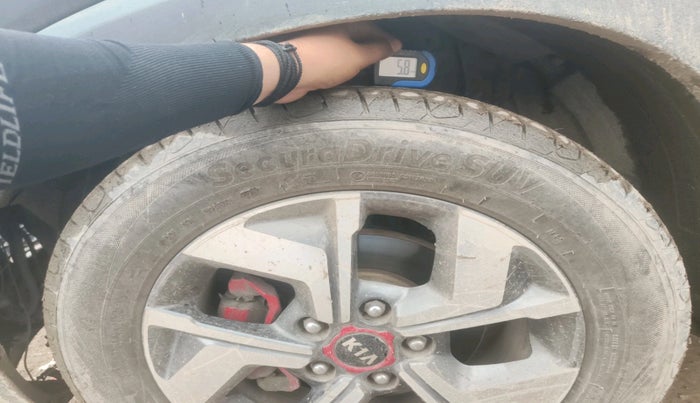 2020 KIA SONET GTX PLUS 1.5 AT, Diesel, Automatic, 1 km, tyre