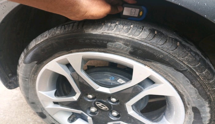 2024 Hyundai NEW I20 SPORTZ 1.2 IVT, Petrol, Automatic, 17,018 km, tyre